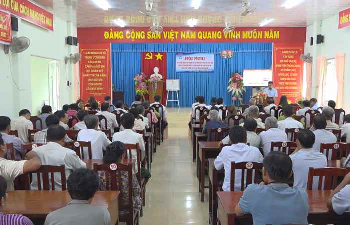 Mỹ Tú: 400 cán bộ cơ sở, người có uy tín được tập huấn nâng cao năng lực trợ giúp pháp lý